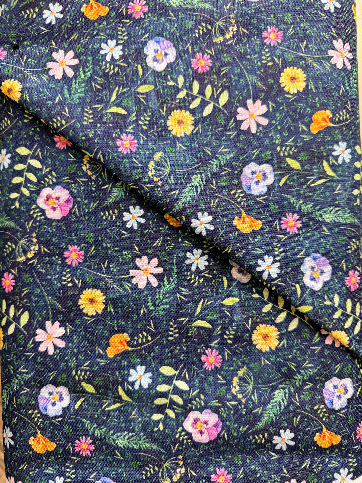 Royal Dash of Love By Hoffman Fabrics
